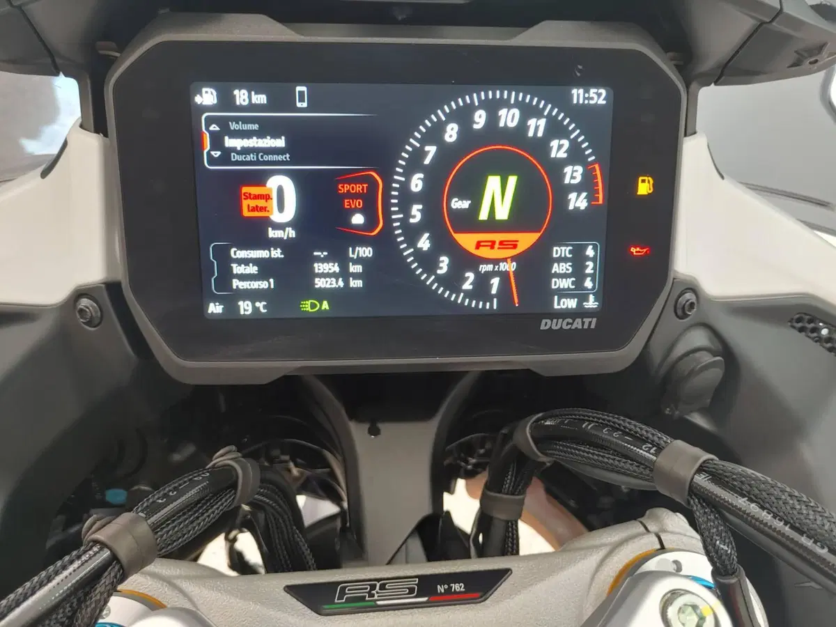 Ducati Multistrada V4 RS (2024 - 25) (3)