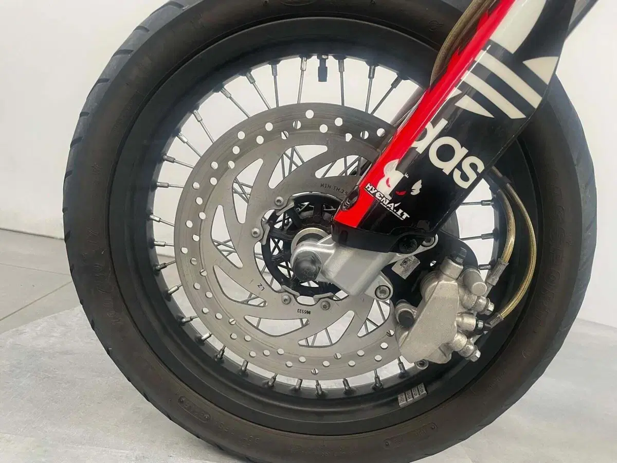 Malaguti XSM 125 (2019 - 20) (14)