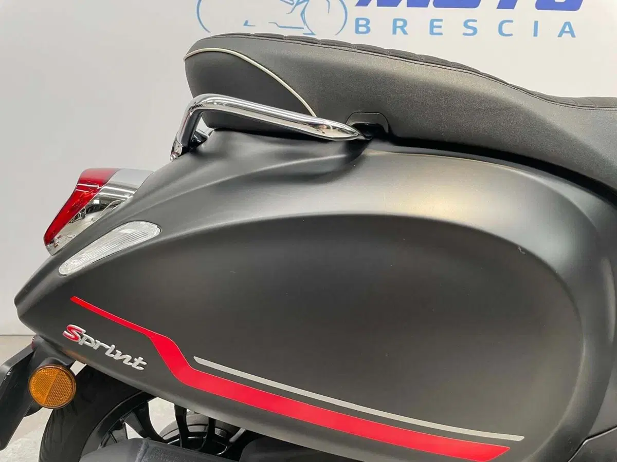Vespa Sprint 125 3V ie Sport ABS (2021 - 22) (3)