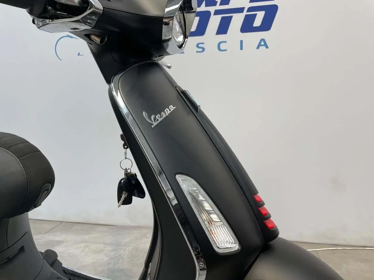 Vespa Sprint 125 3V ie Sport ABS (2021 - 22) (5)
