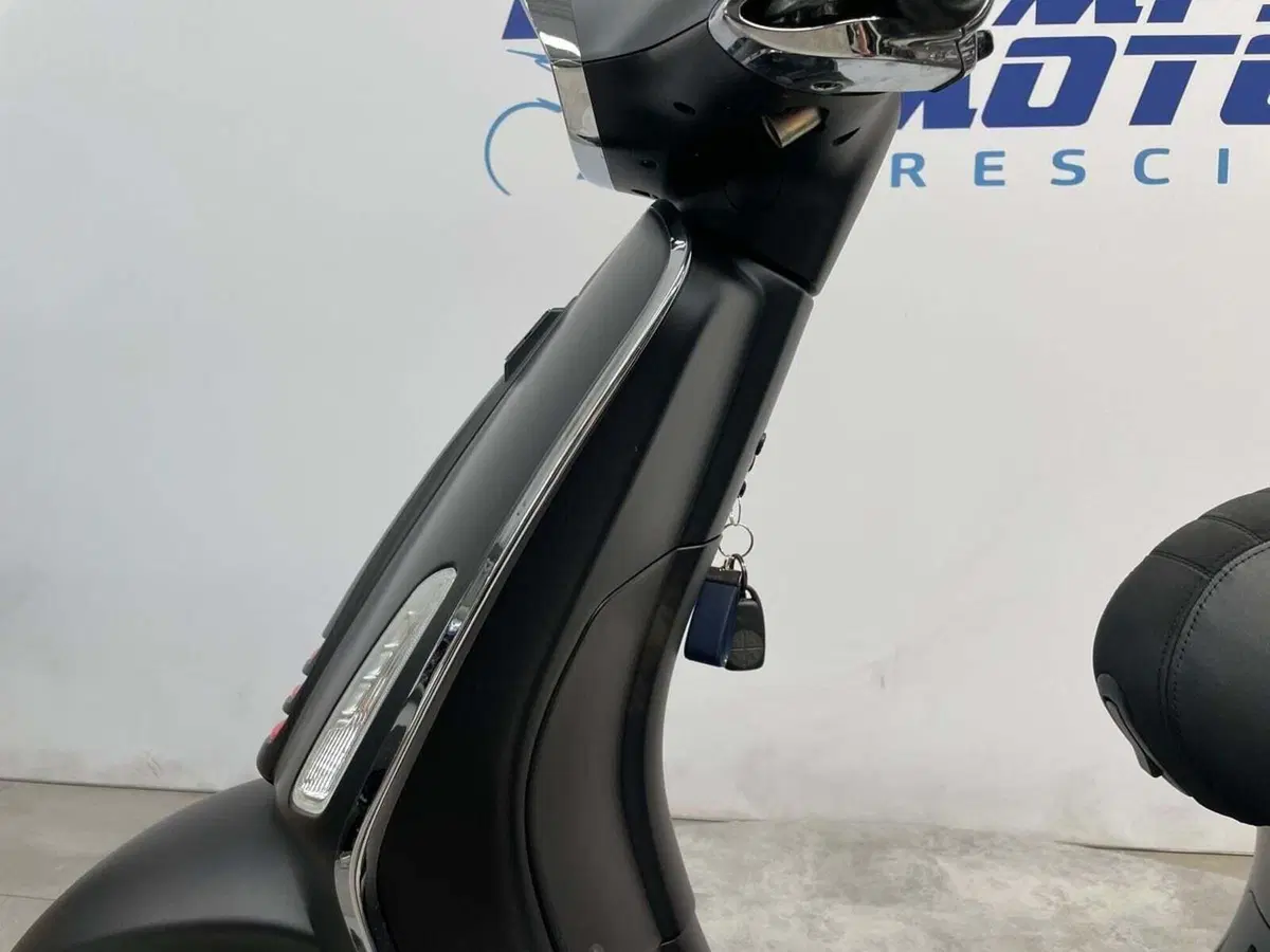 Vespa Sprint 125 3V ie Sport ABS (2021 - 22) (12)