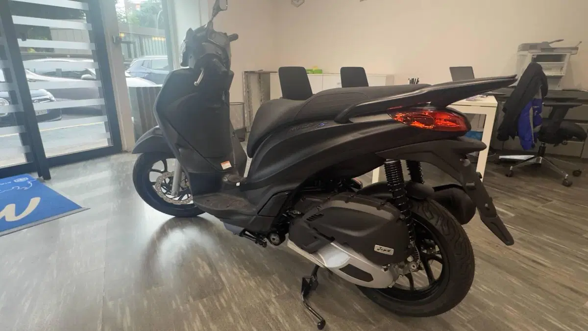 Piaggio Medley 125 S (2025 - 26) (3)