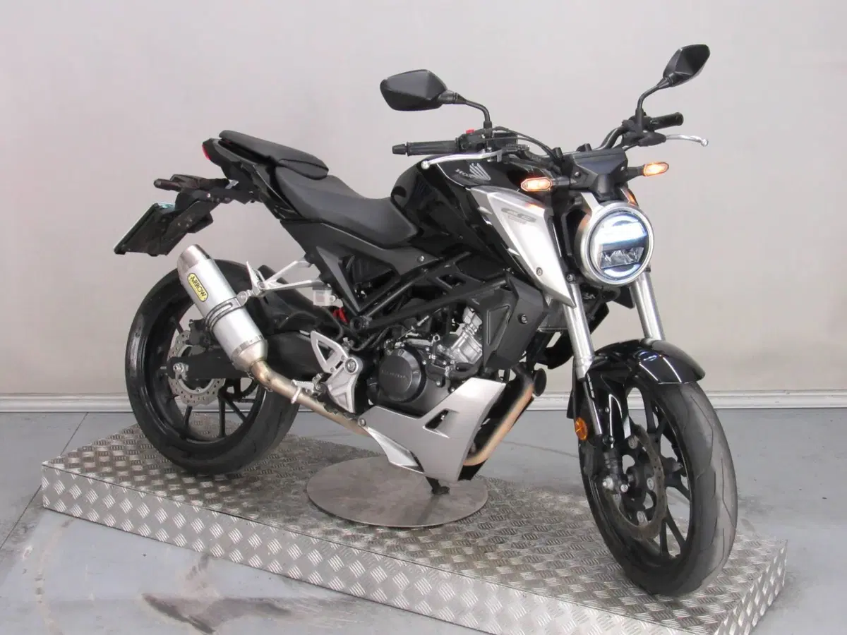 Honda CB 125 R (2018 - 20) (3)