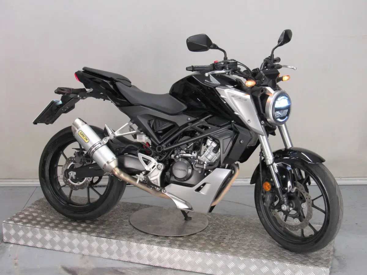 Honda CB 125 R (2018 - 20) (9)