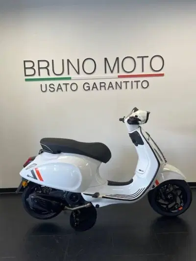 Vespa Sprint 150 S (2023 - 25) usata