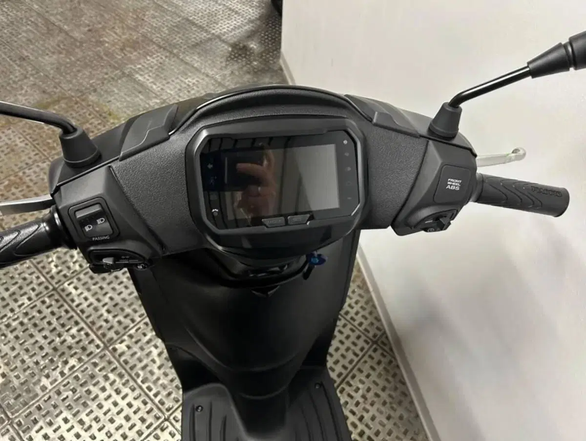 Piaggio Liberty 150 S (2025 - 26) (4)