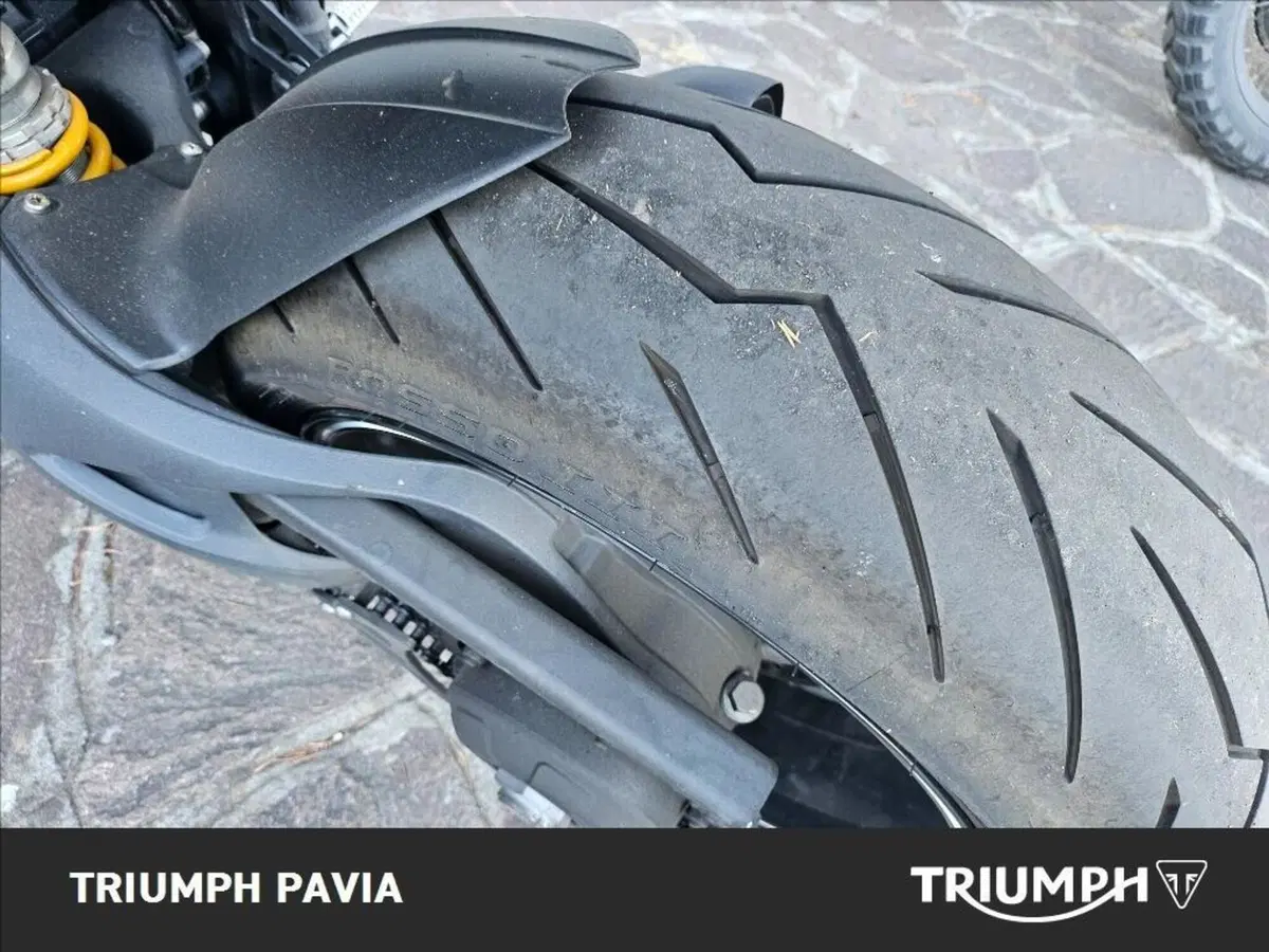 Triumph Speed 94 (2015) (8)