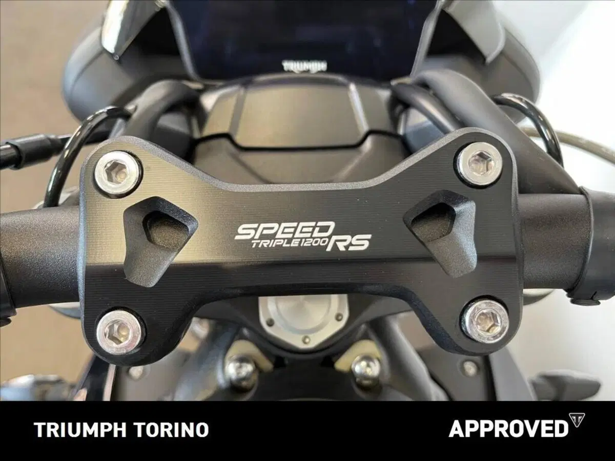 Triumph Speed Triple 1200 RS (2025 - 26) (6)