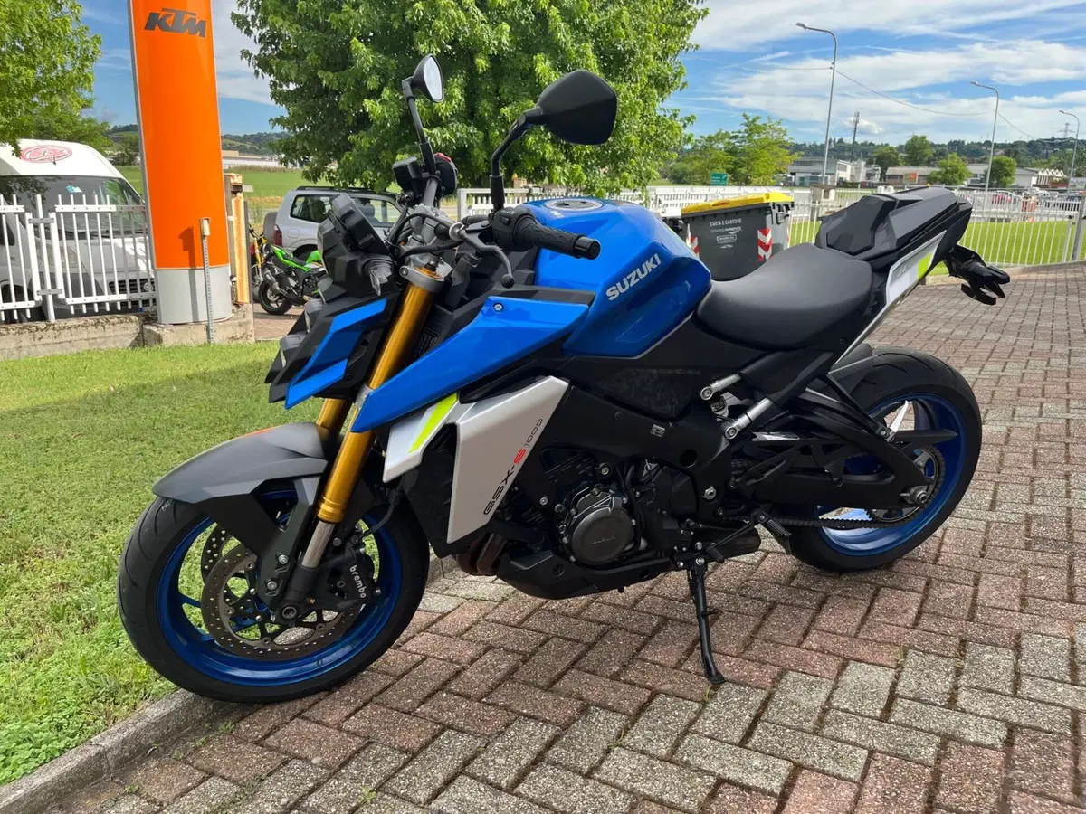 Suzuki GSX-S1000 (2021 - 25) (6)