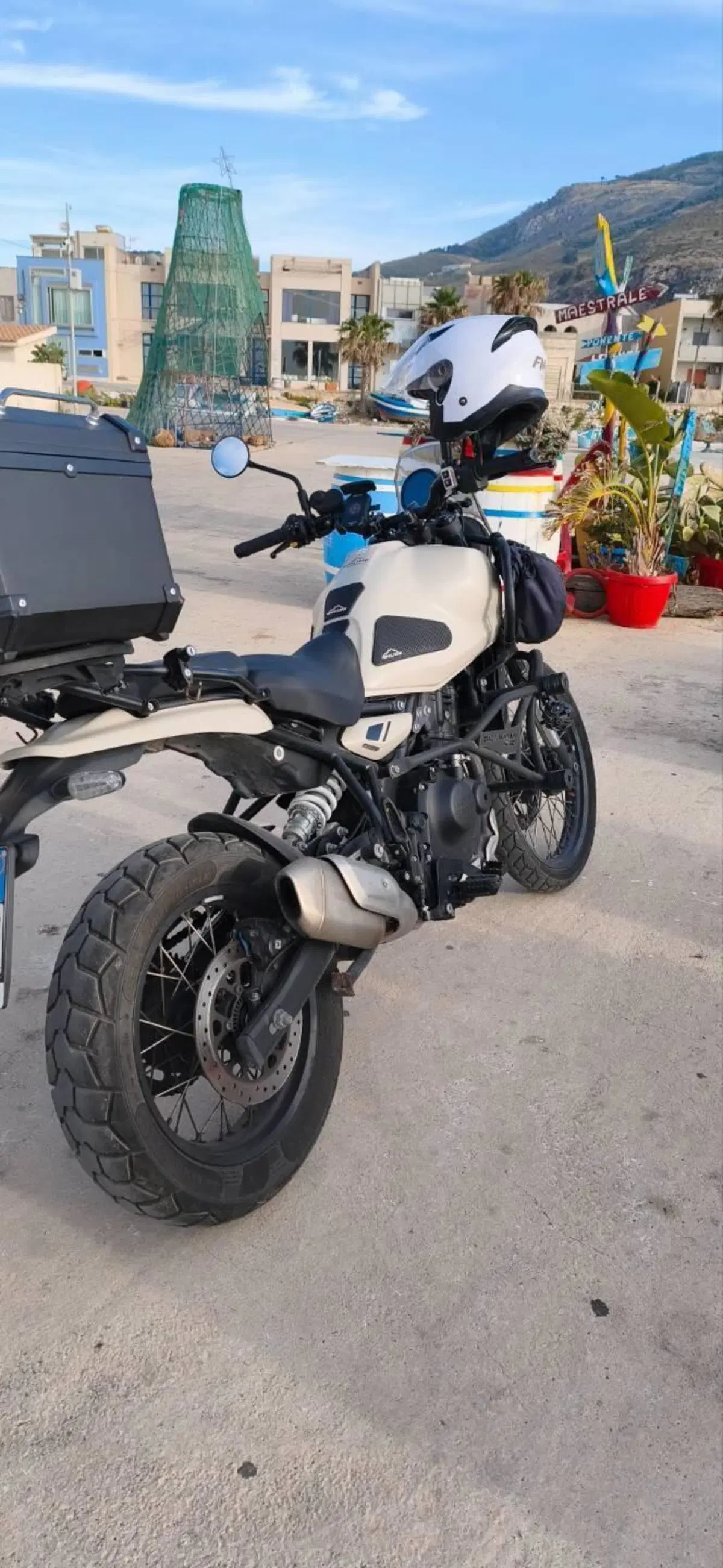 Royal Enfield Himalayan 450 (2024 - 26) (2)