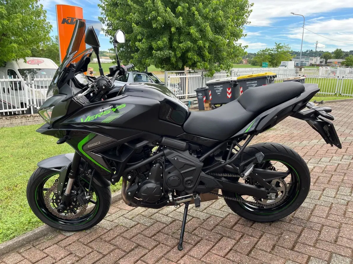 Kawasaki Versys 650 (2025 - 26) (8)