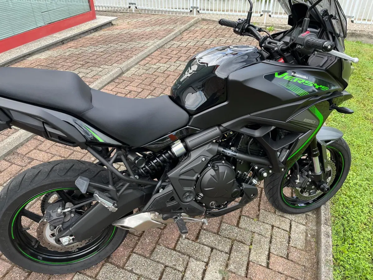 Kawasaki Versys 650 (2025 - 26) (13)