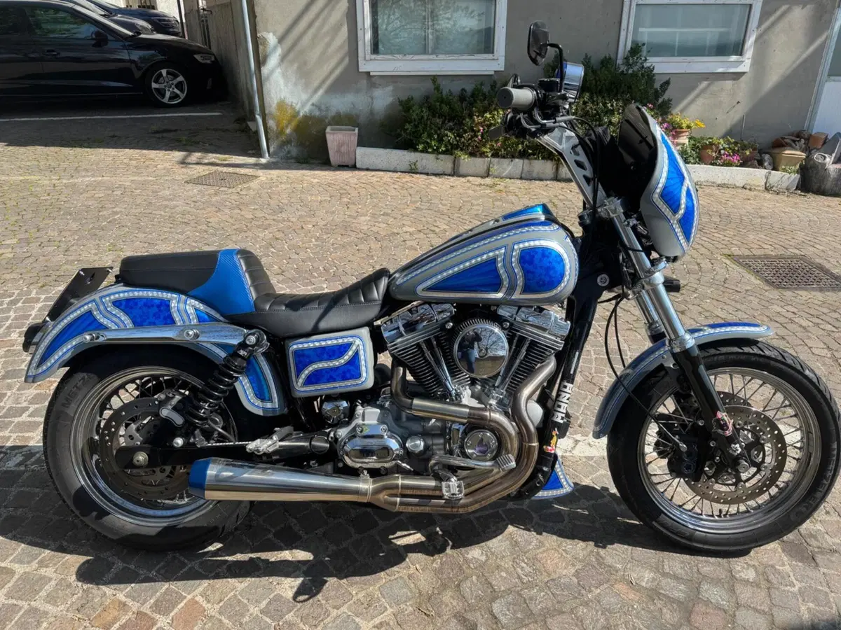 Harley-Davidson 1450 Super Glide Custom (2005 - 06) - FXDCI