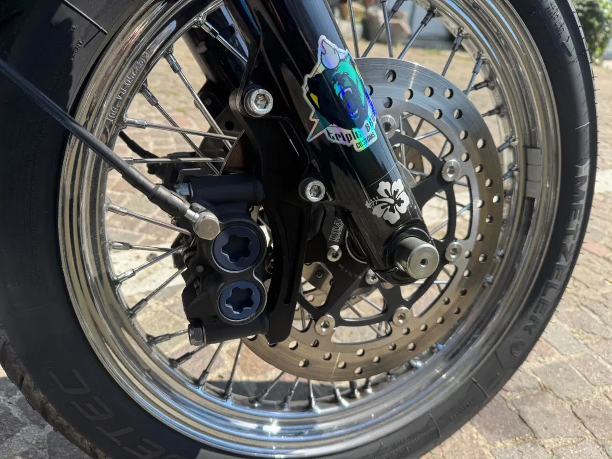 Harley-Davidson 1450 Super Glide Custom (2005 - 06) - FXDCI (8)