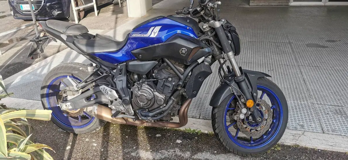 Yamaha MT-07 (2017 - 18) (8)