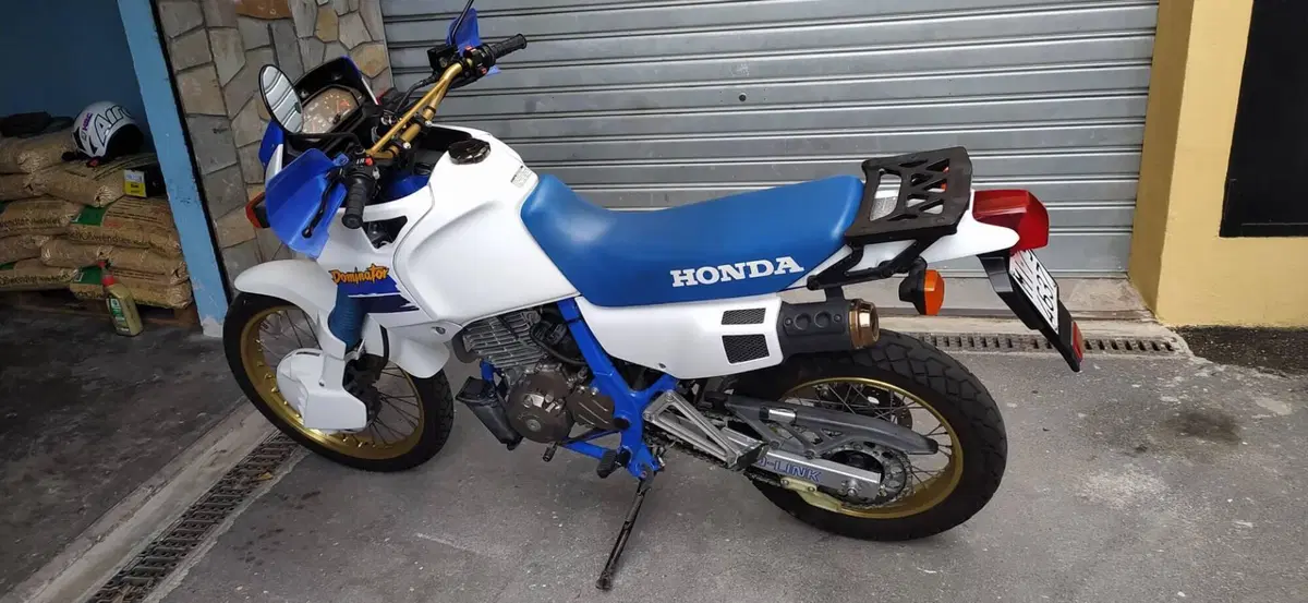 Honda NX 650 Dominator (1991 - 95) (5)