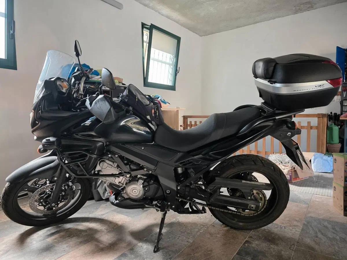Suzuki V-Strom 650 ABS (2011 - 17)