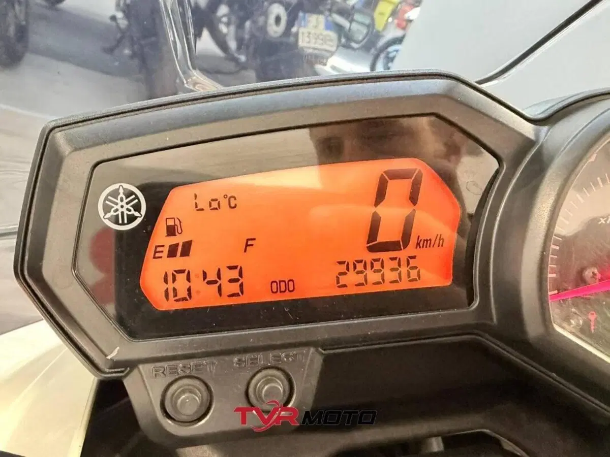 Yamaha XJ6 (2008 - 15) (6)