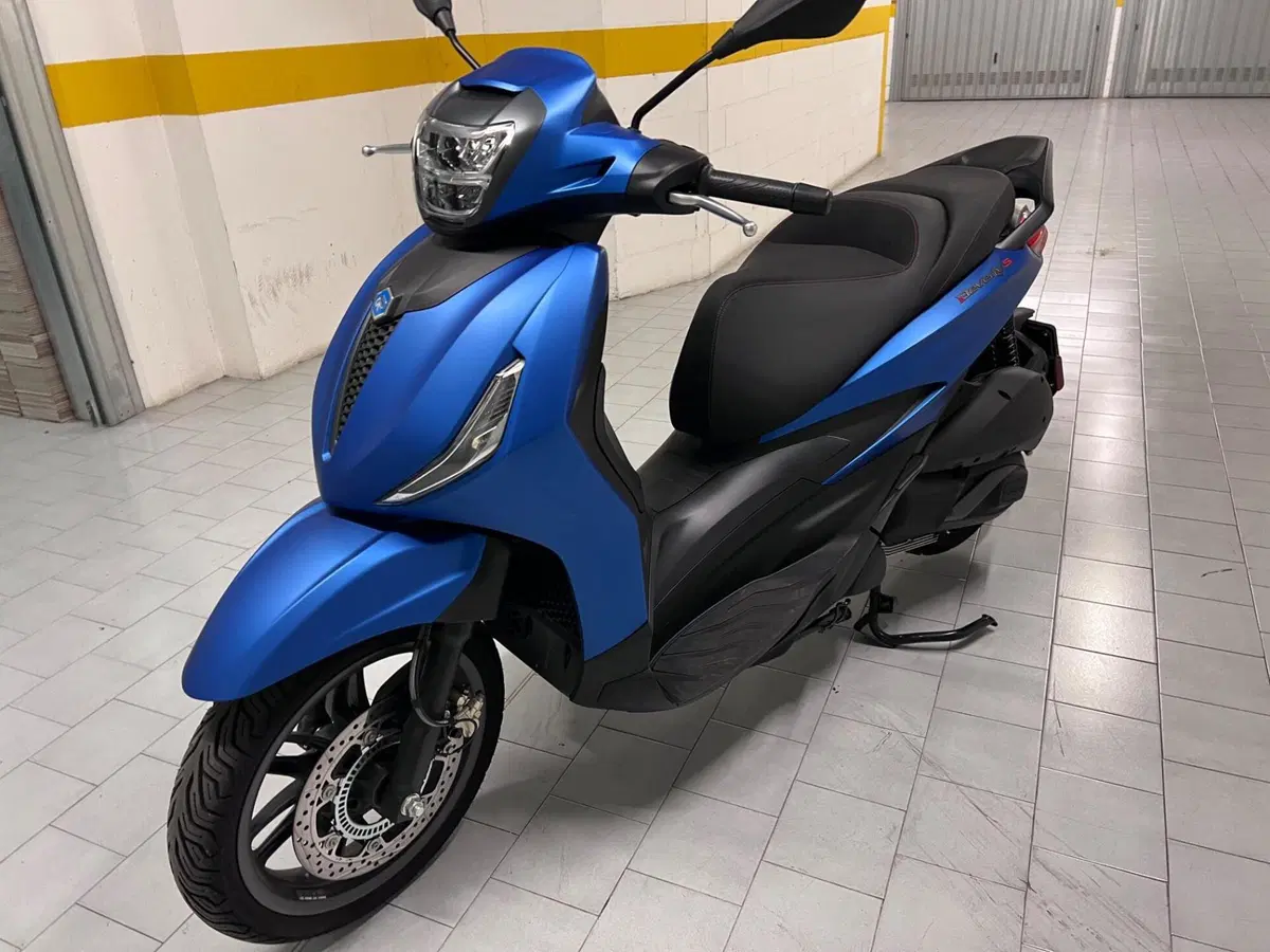 Piaggio Beverly 300 S ABS-ASR (2021 - 25) (3)