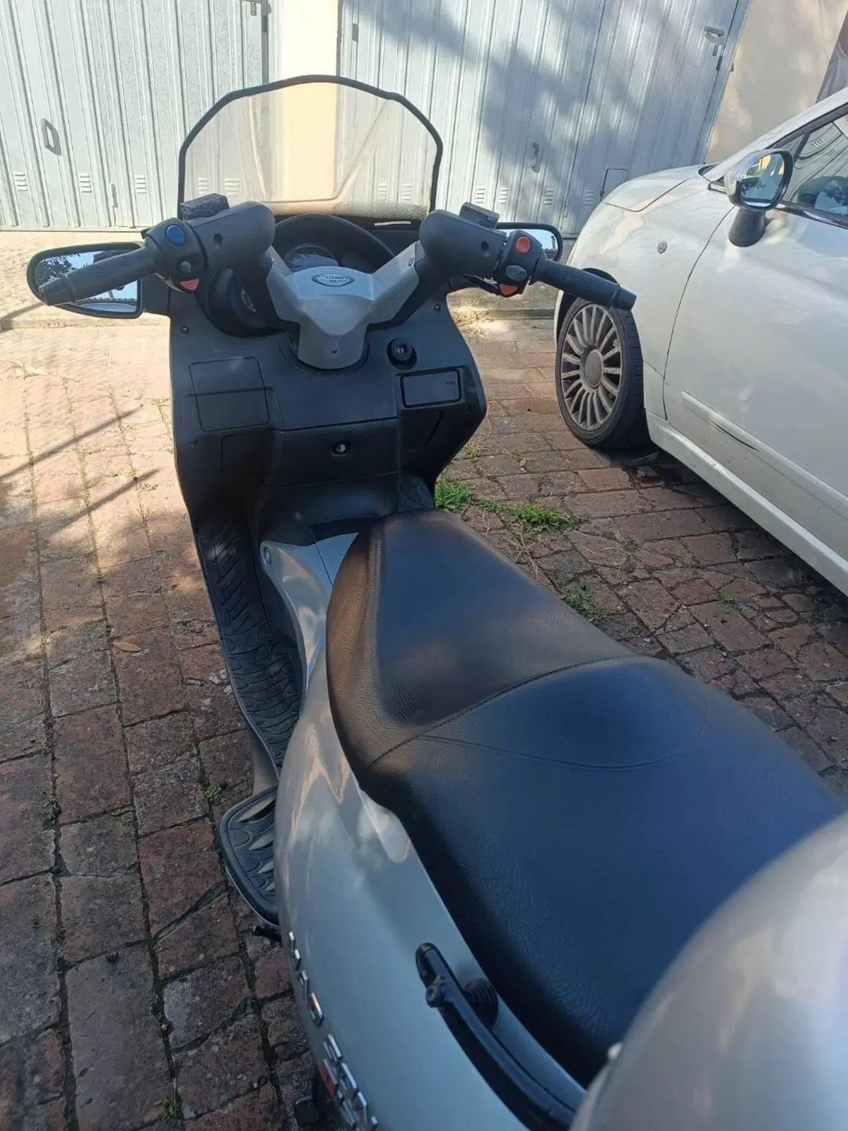 Malaguti Madison 150 4T (2)