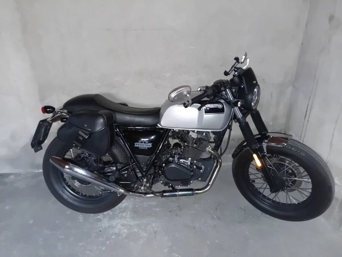 Brixton Motorcycles Sunray 125 ABS (2021 - 26) (6)