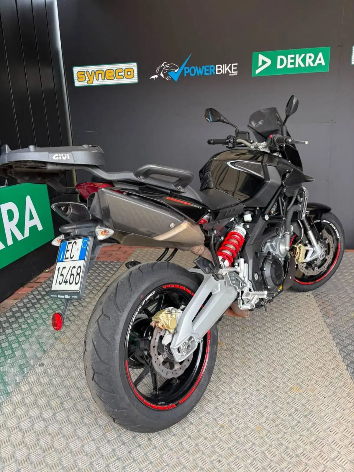 Aprilia Shiver 750 ABS (2010 - 17) (10)