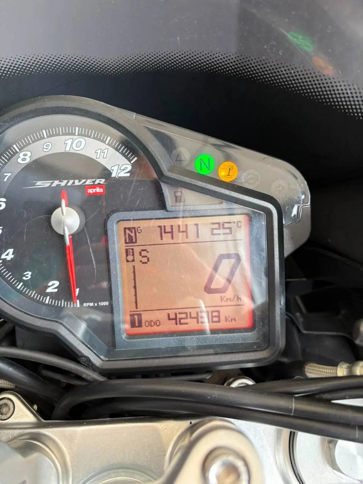 Aprilia Shiver 750 ABS (2010 - 17) (20)