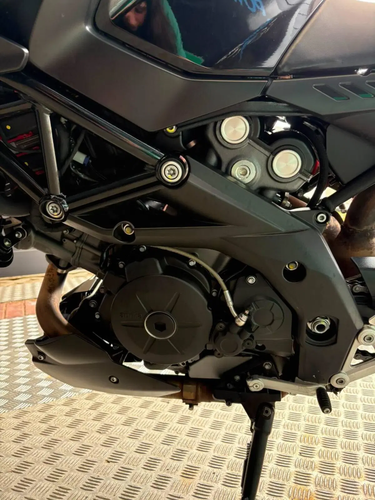 Aprilia Shiver 750 ABS (2010 - 17) (9)