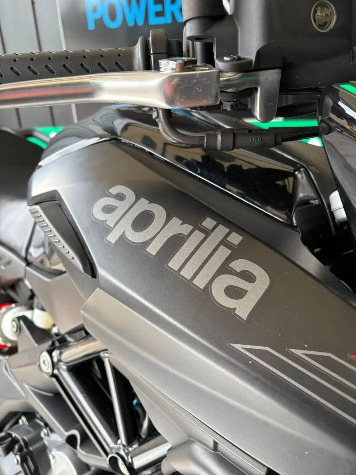 Aprilia Shiver 750 ABS (2010 - 17) (13)