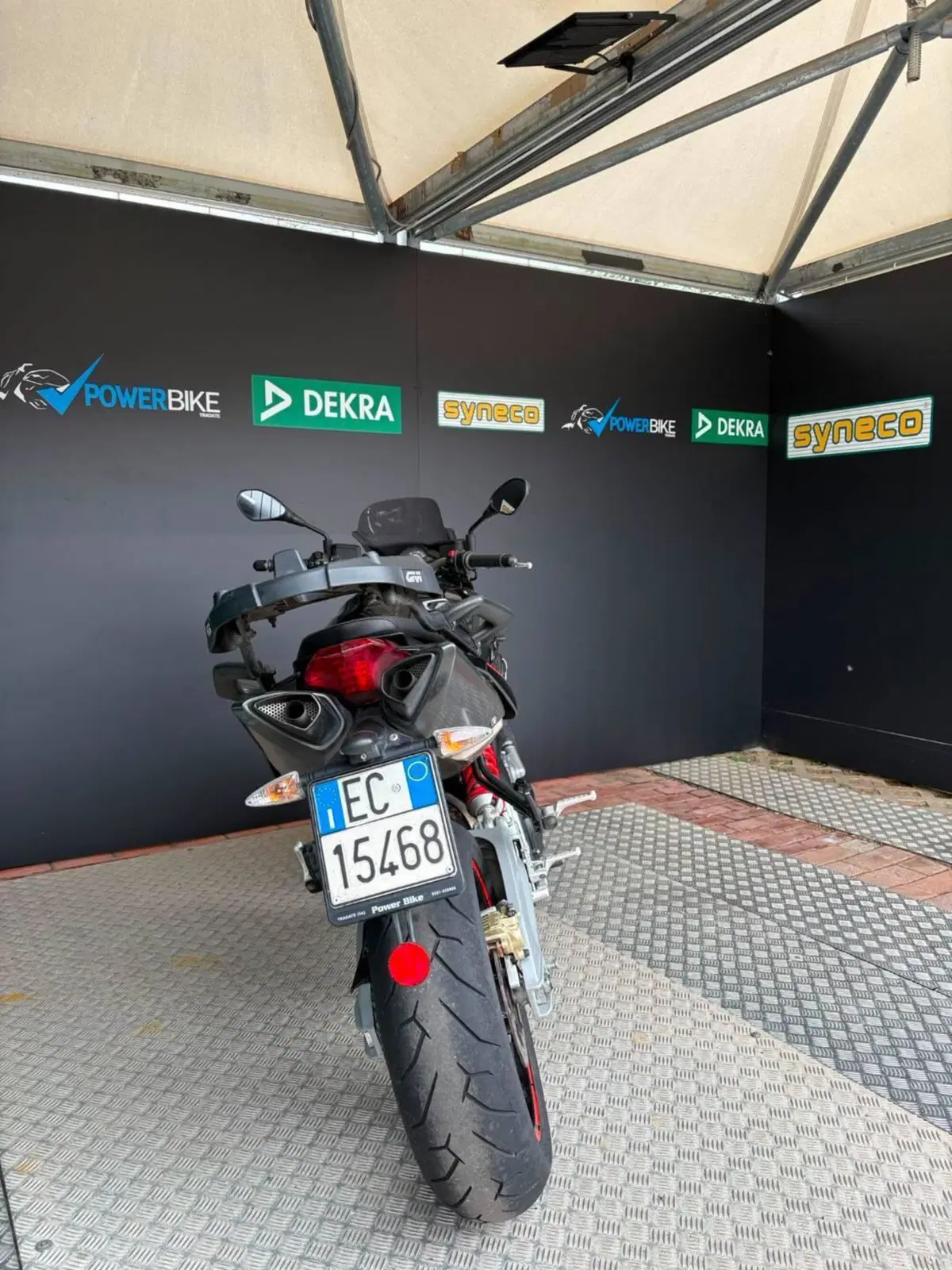 Aprilia Shiver 750 ABS (2010 - 17) (3)