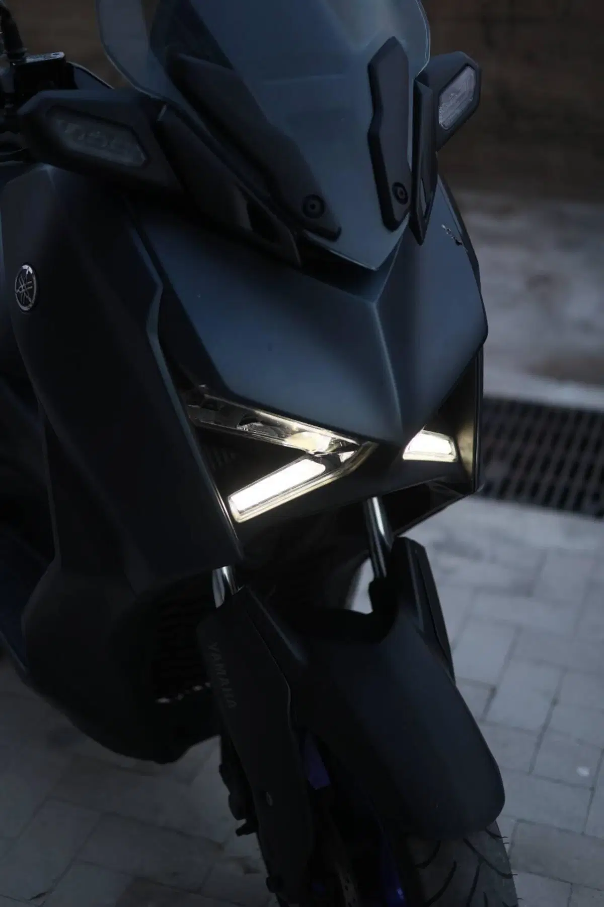 Yamaha X-Max 300 (2021 - 24) (9)