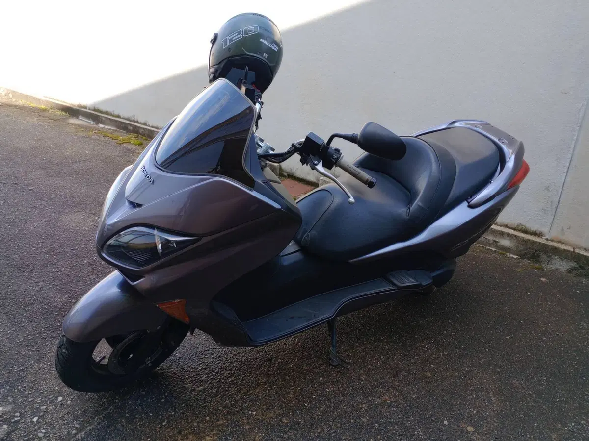 Honda Forza 250 X (2005 - 07) (4)