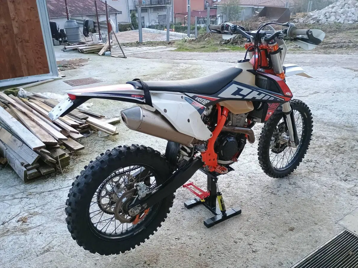KTM 350 EXC-F Six Days (2019) (10)