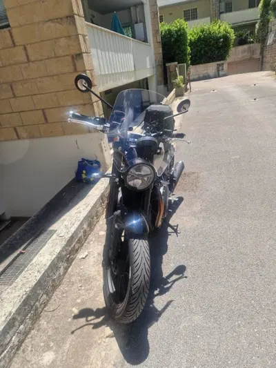 Triumph Speed Twin 900 (2025 - 26) usata