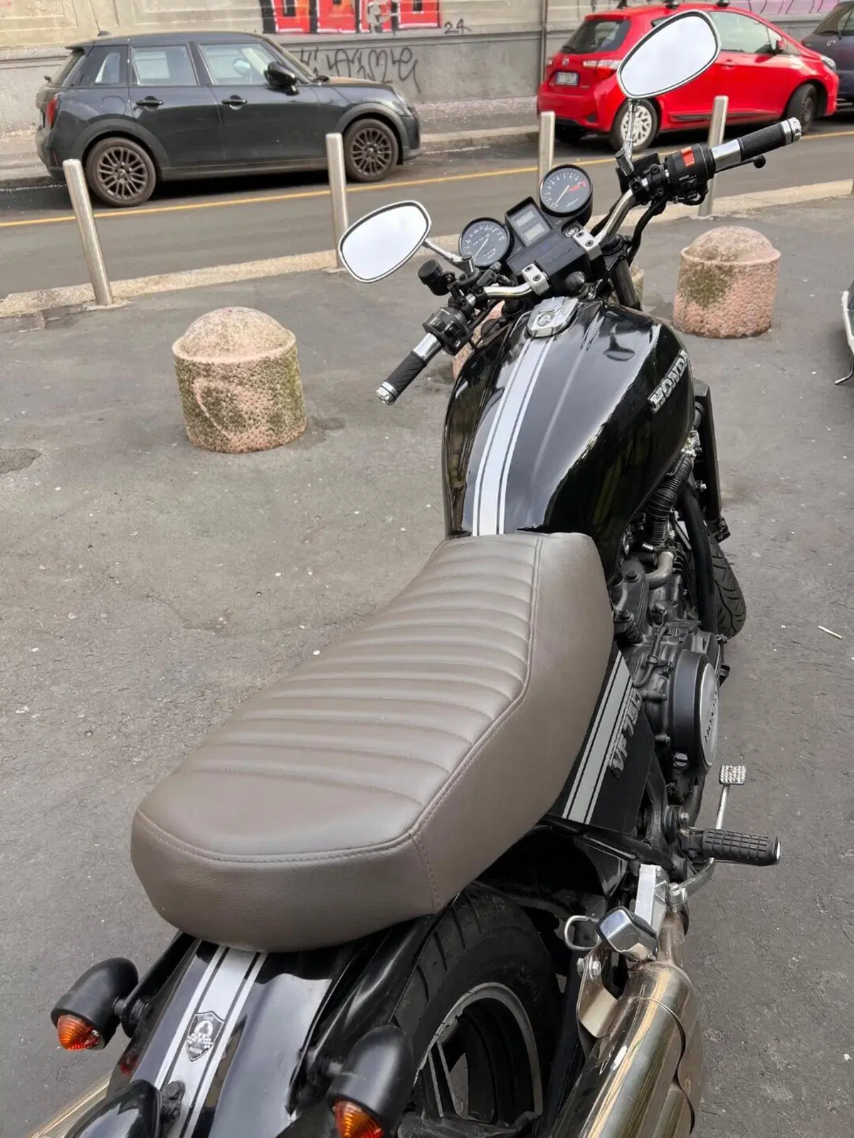 Honda VF 750 S (4)