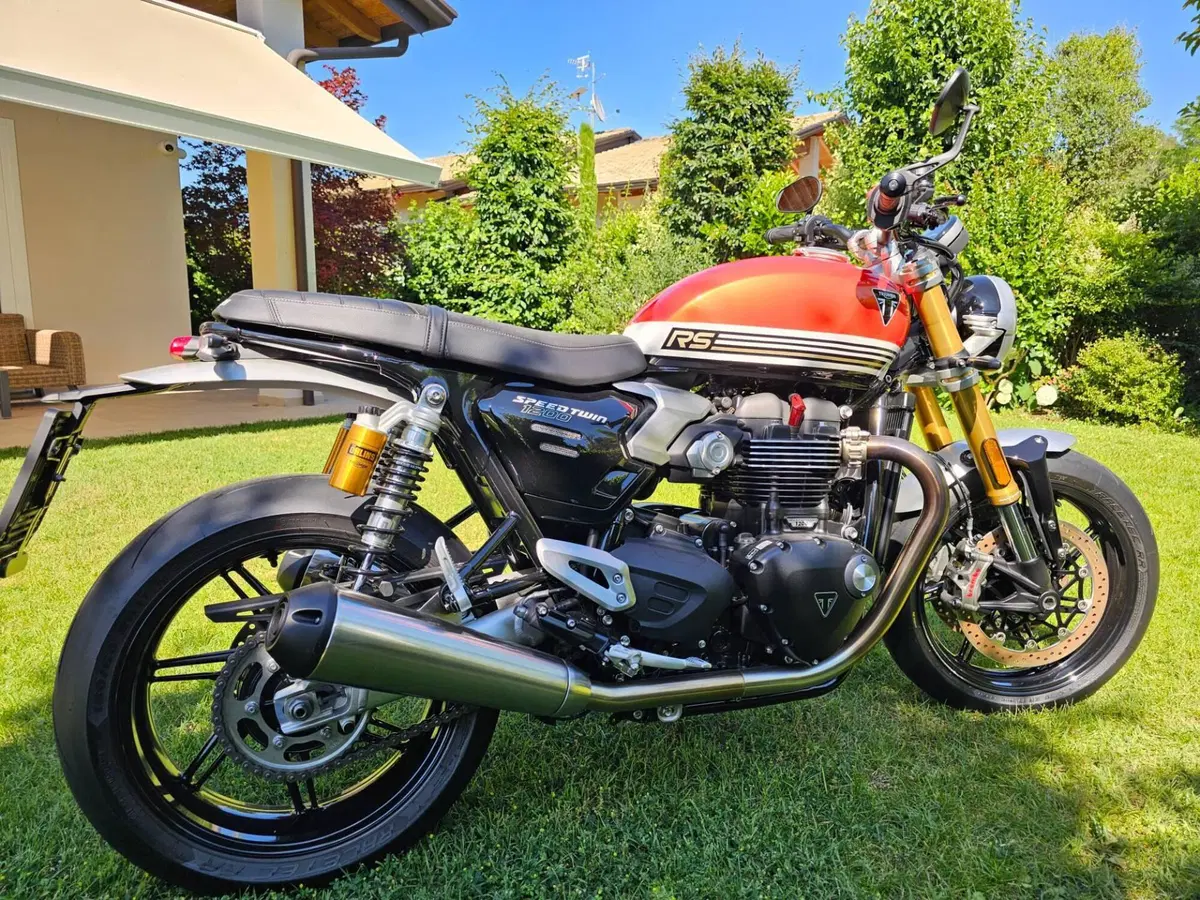 Triumph Speed Twin 1200 RS (2025 - 26) (2)