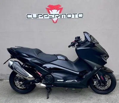 Yamaha T-Max 560 (2020 - 21) usata