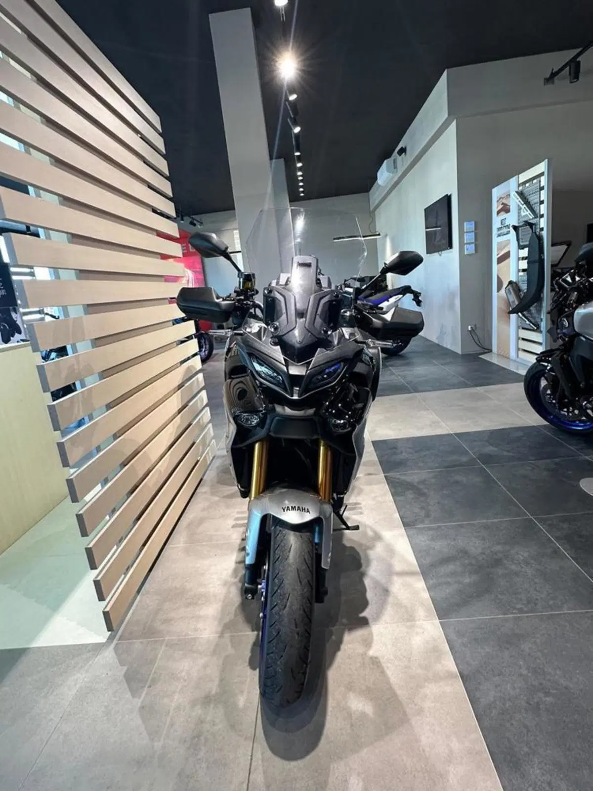 Yamaha Tracer 9 GT+ (2023 - 24) (5)