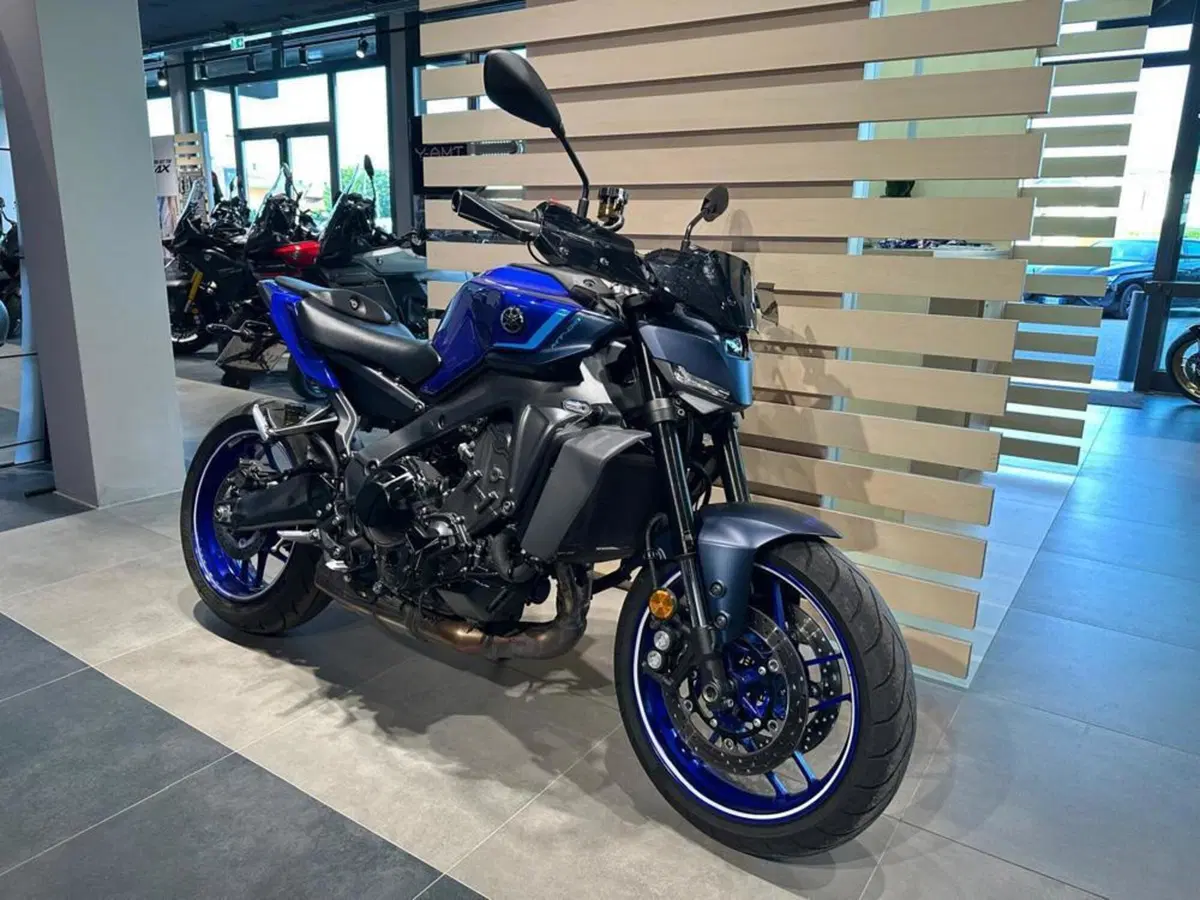 Yamaha MT-09 (2024 - 26) (4)