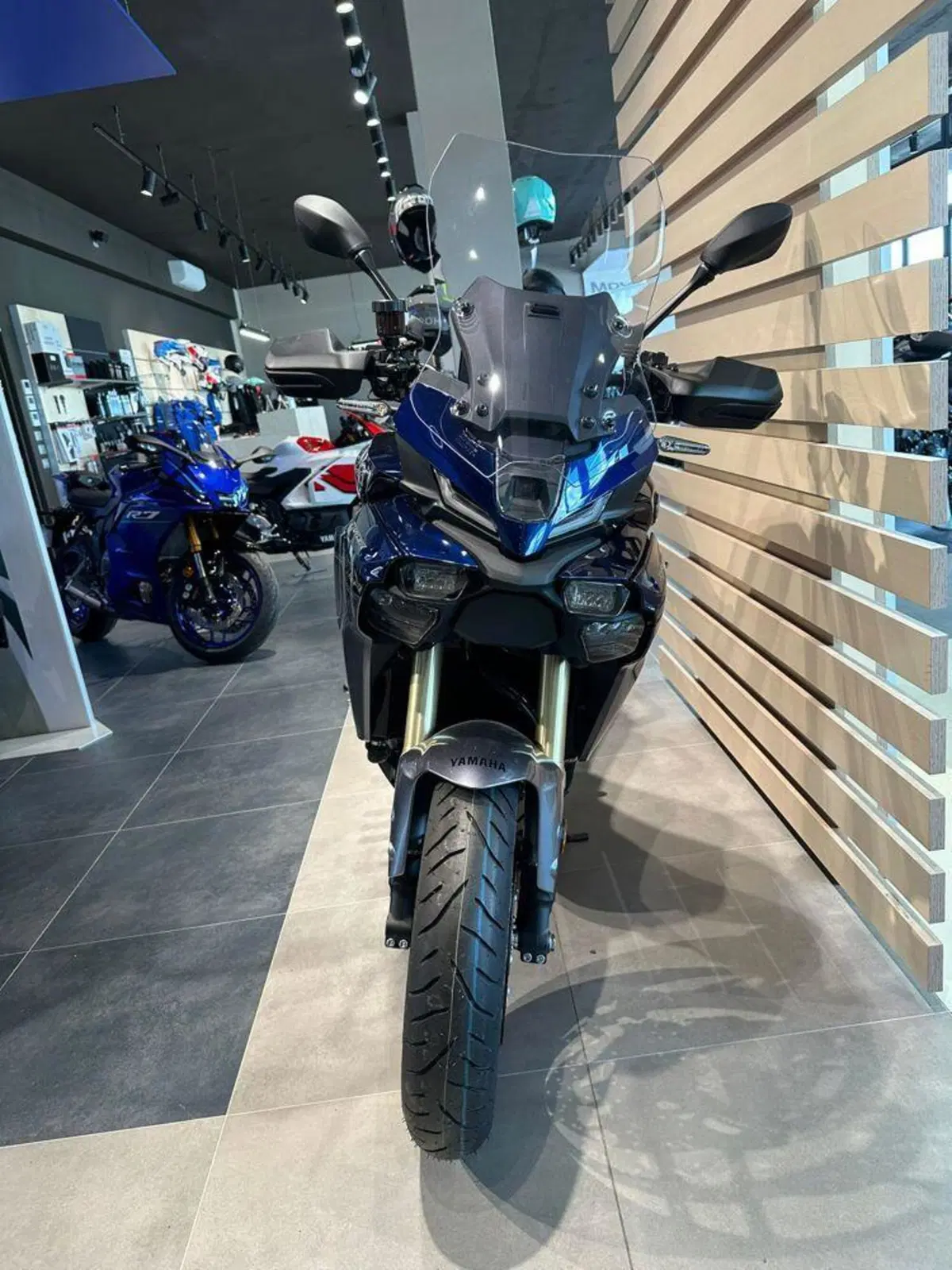 Yamaha Tracer 9 GT+ Y-AMT (2025 - 26) (5)
