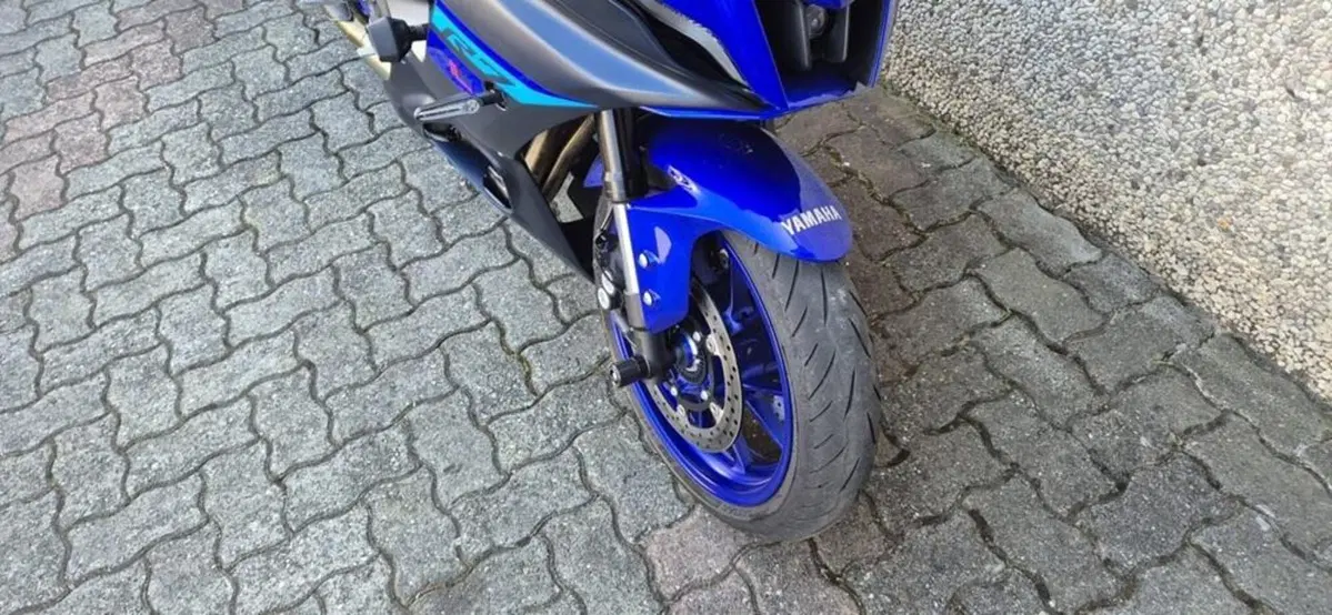 Yamaha YZF R7 (2021 - 25) (5)
