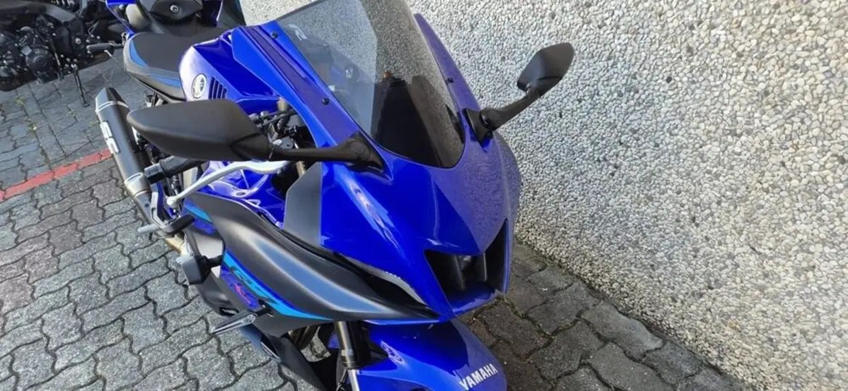 Yamaha YZF R7 (2021 - 25) (4)