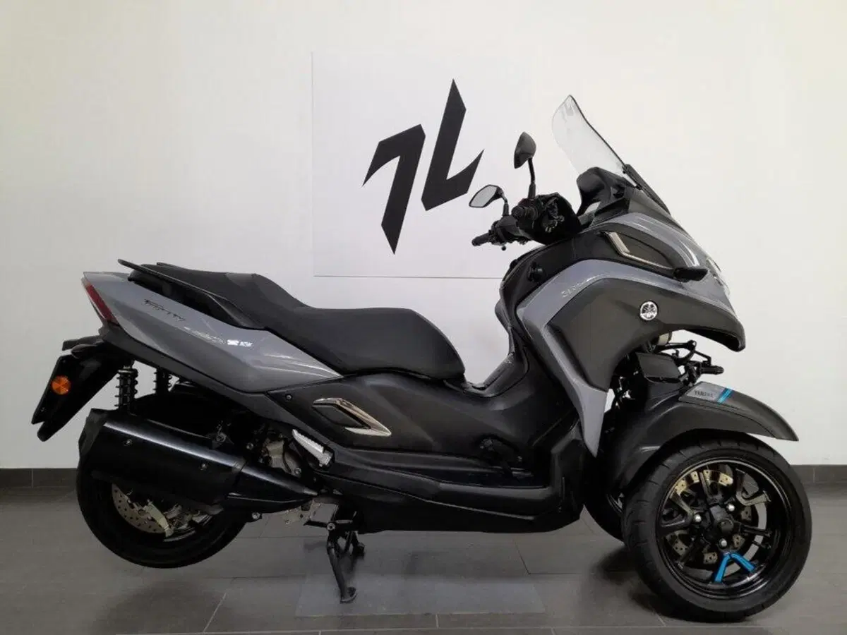 Yamaha Tricity 300 (2021 - 24) (2)