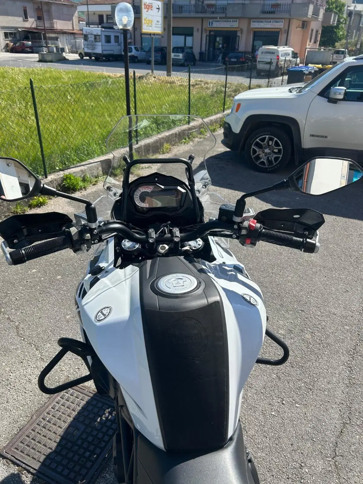 Benelli TRK 502X (2021 - 26) (2)