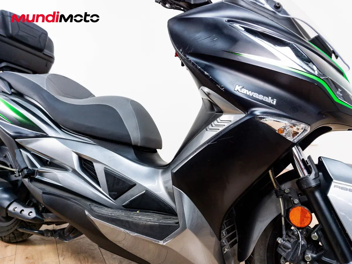 Kawasaki J 300 ABS (2014 - 16) (5)
