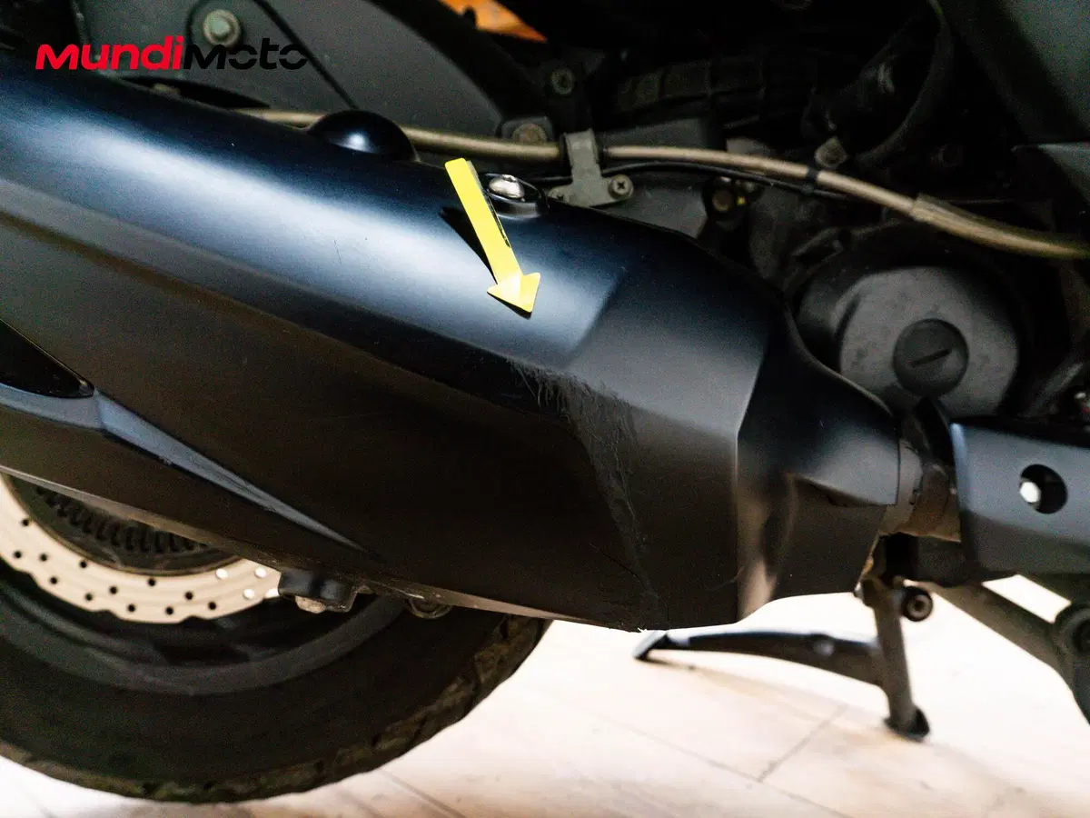 Kawasaki J 300 ABS (2014 - 16) (23)