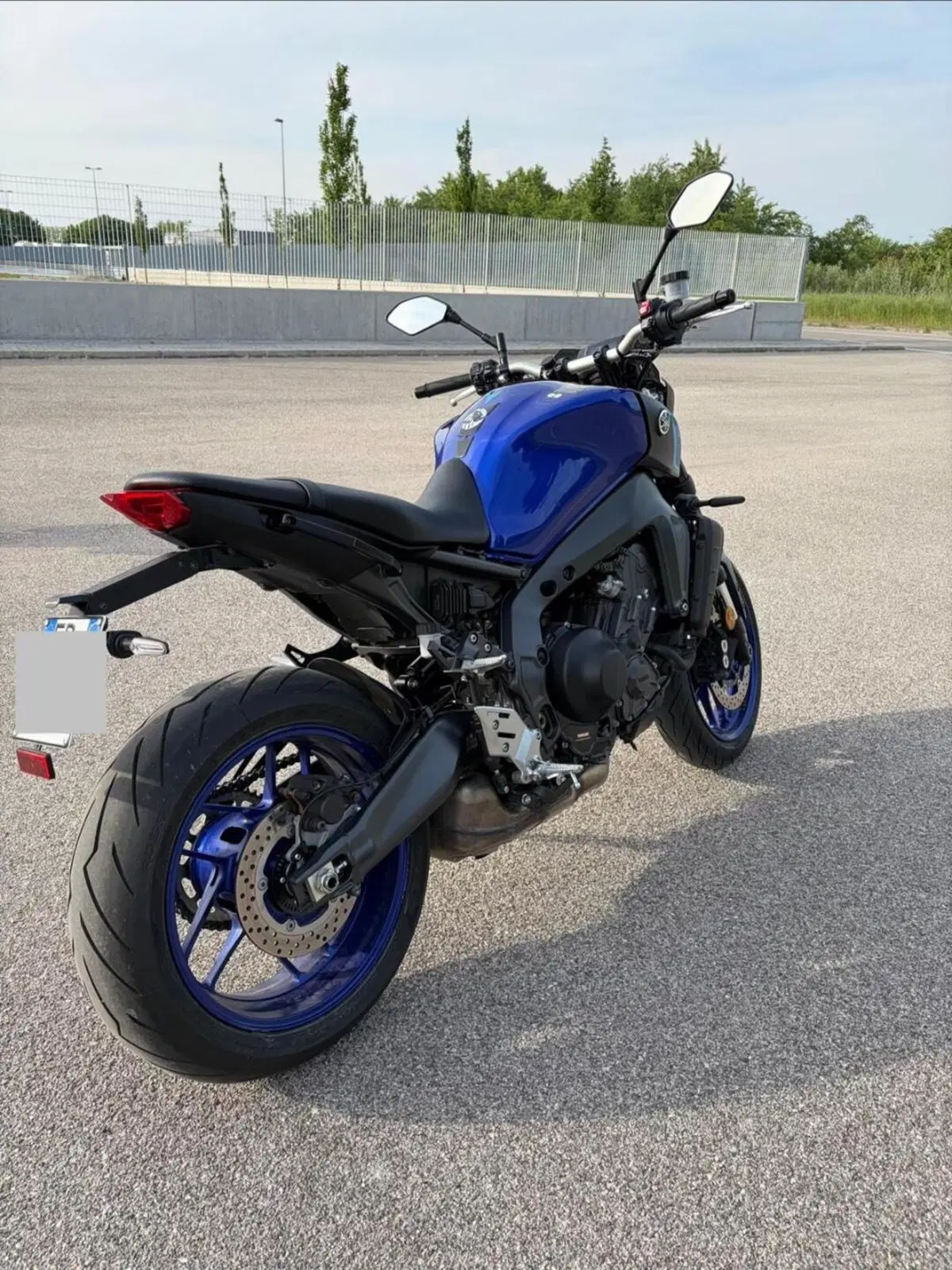 Yamaha MT-09 (2021 - 23) (2)