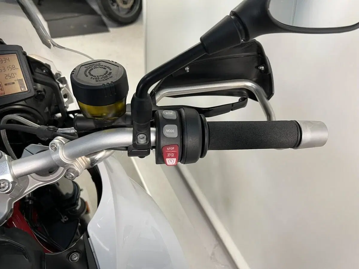 Bmw F 700 GS (2012 - 15) (9)