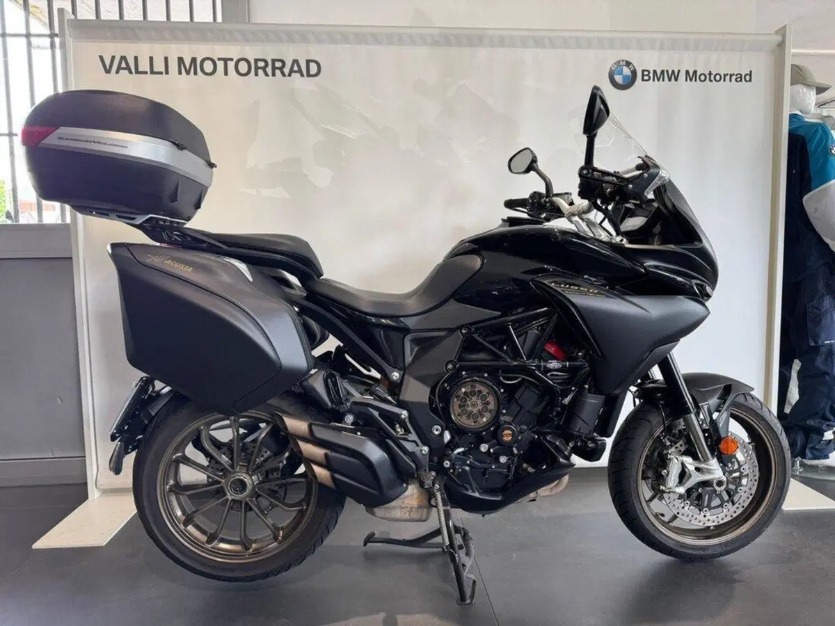 MV Agusta Turismo Veloce 800 Lusso SCS (2021 - 26)