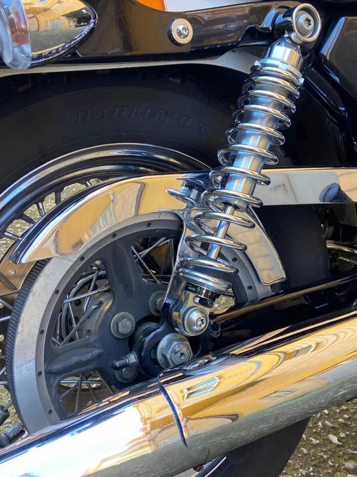 Harley-Davidson 1200 Low (2006 - 07) - XL 1200L (9)